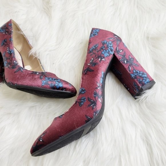 Libby Edelman Sean Floral Velvet Chunky Heels - Picture 2 of 7